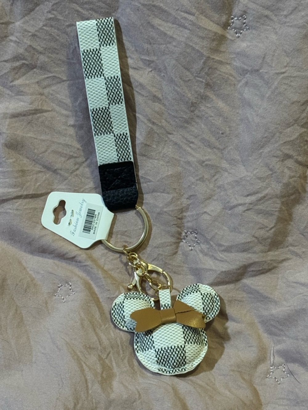 NEW WITH TAGS-Checkered Mickey-Style Keychain Wristlet - bag clip